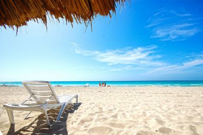 White sandy Varadero beach